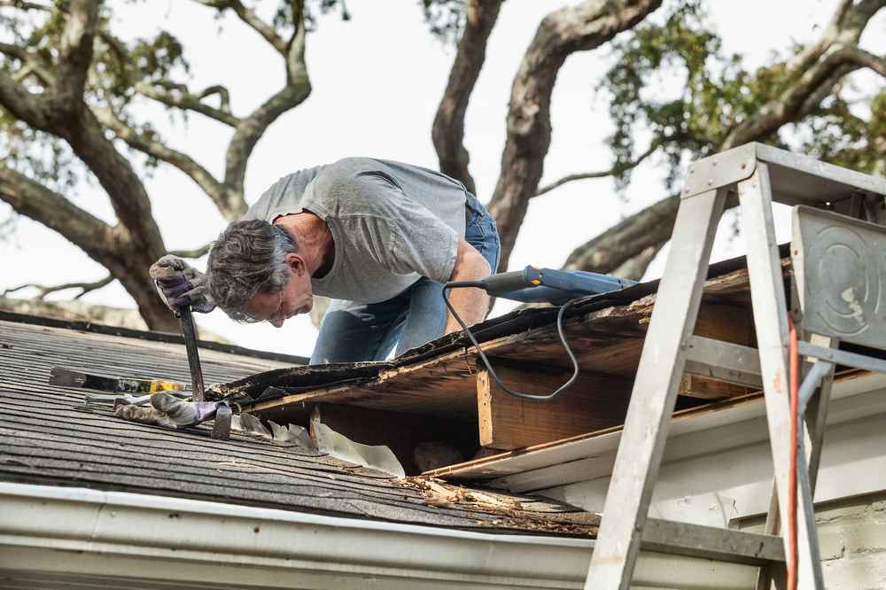 Montana Fall Roof Maintenance: Pre-Winter Roofing Tips to Protect Your Home