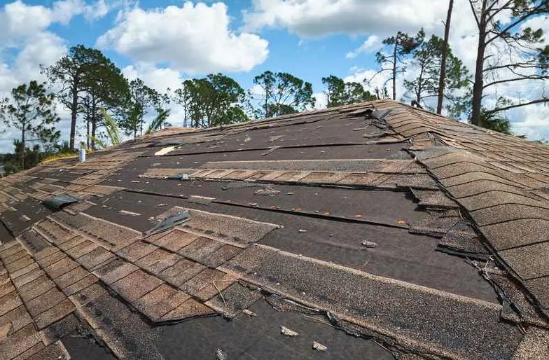 wind roof damage in Montana